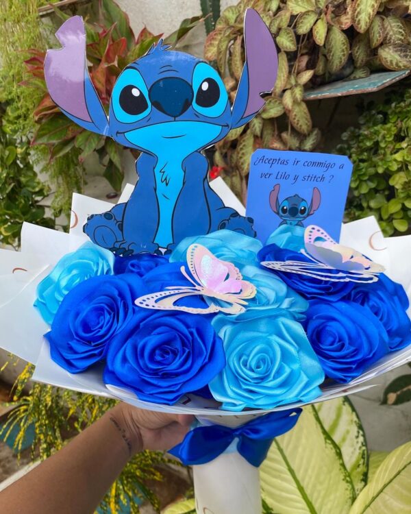 Ramo de 20 rosas stitch